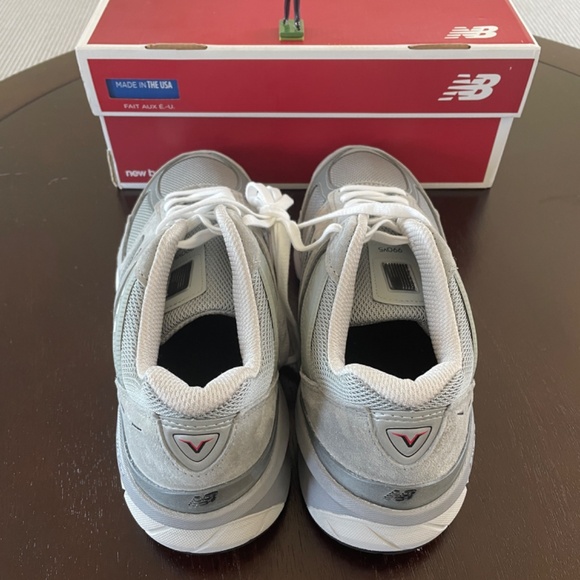NWOB New Balance 990 Men\'s Size 9 Wide (9 2E) Made in USA! main image 7